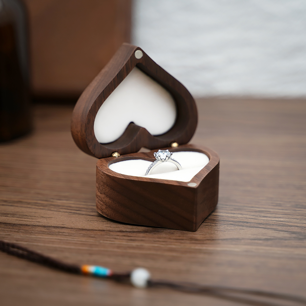 結婚式用リングボックス ヴィンテージ風ウォールナット木製ジュ - Wood Ring Blank のレビューと価格