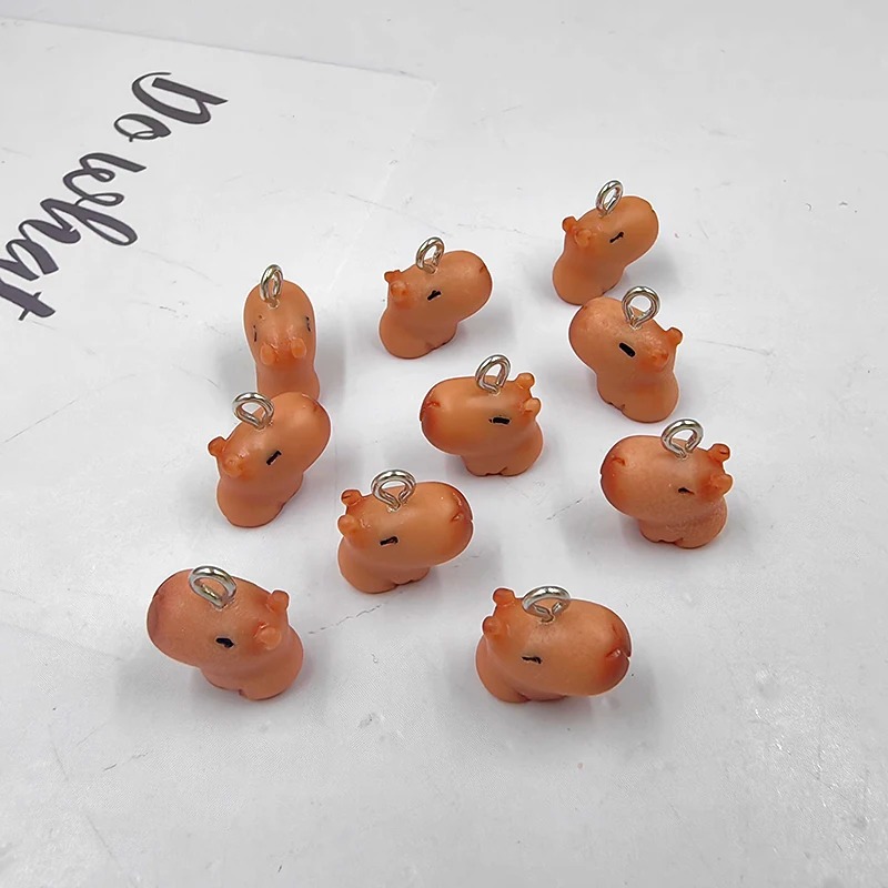 10 個のかわいい小さなカピバラチャーム、ジュエリー作成用、 - Resin Crafts Diy のレビューと価格